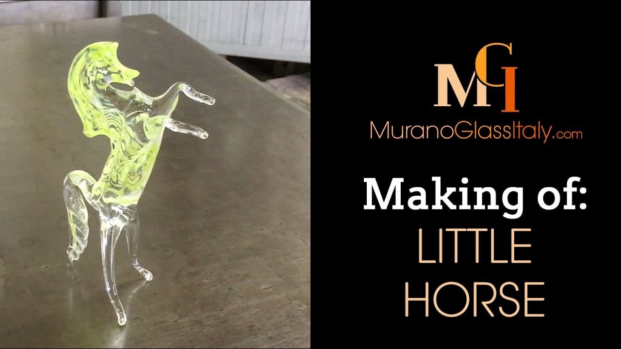 Sculpting a Glass Horse - Venetian Glass Blowing