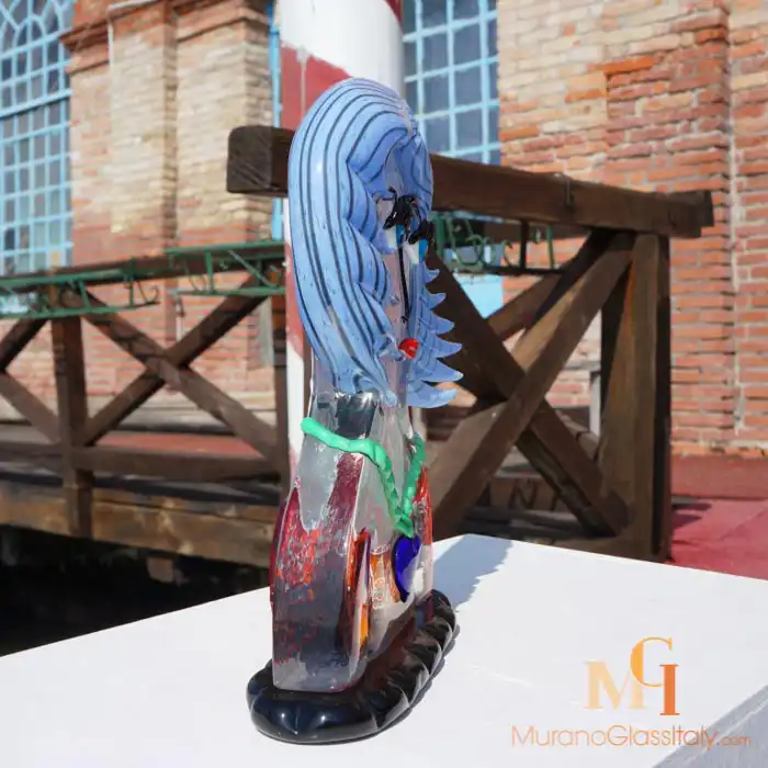 Aschenputtel – Glasskulpturen – Seitenansicht