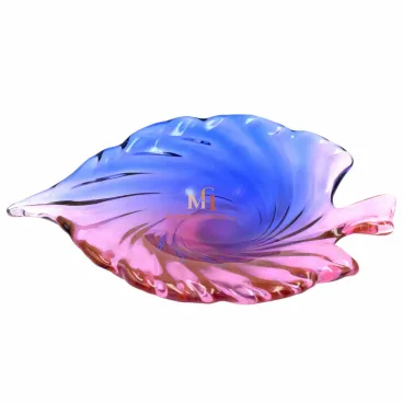 Schale mit goldstaub