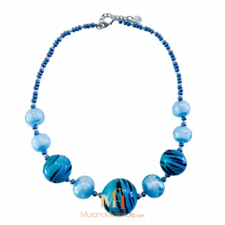 Neckless-blue_detail_comp-