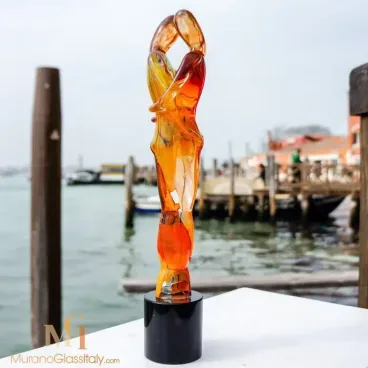 بيسو - منحوتة العشاق من مورانو