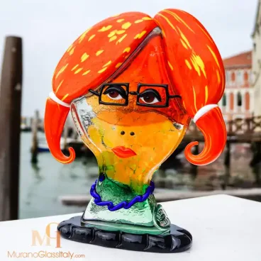 فيونا - منحوتة زجاجية صغيرة