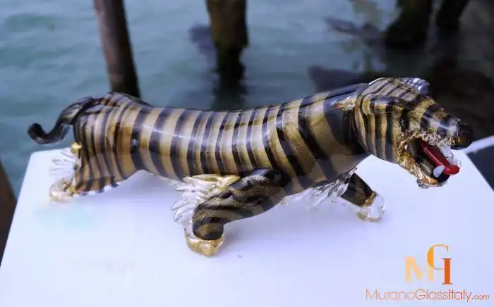 Bengal Tiger – Tiger Skulptur Glas mit 24 kt Gold – Draufsicht