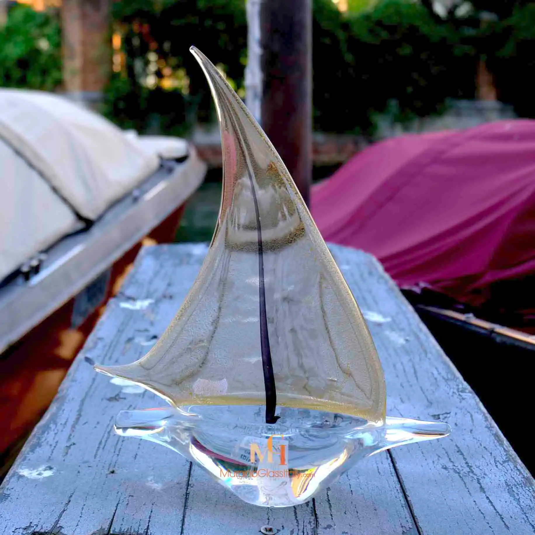 El Dorado 8 – Blown Glass Sailboat Blown Glass Sailboat