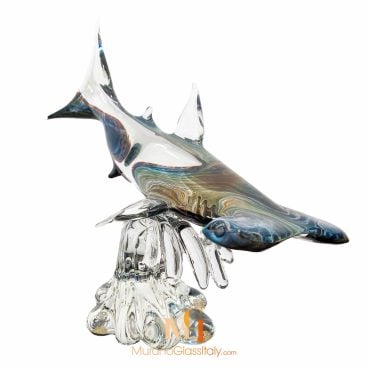 animaux en verre transparent