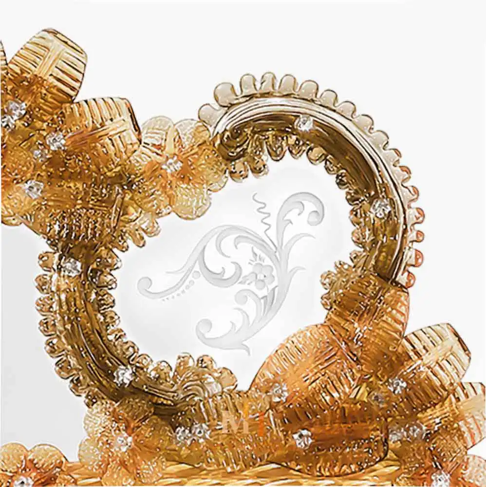 MVX-AVA-001-0971_det05-2 Venetian Mirror Bathroom