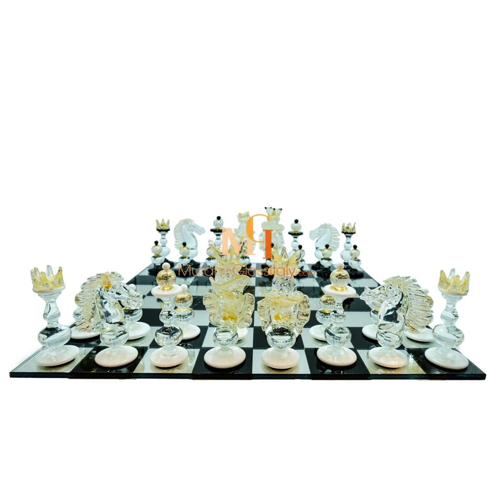 Handmade Italian Murano Art Glass Chess Board, Italian Glass from Simoeng,  Venice, Set of 33 for sale at Pamono
