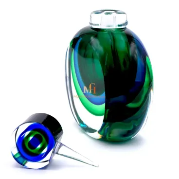 قنينة للعطور